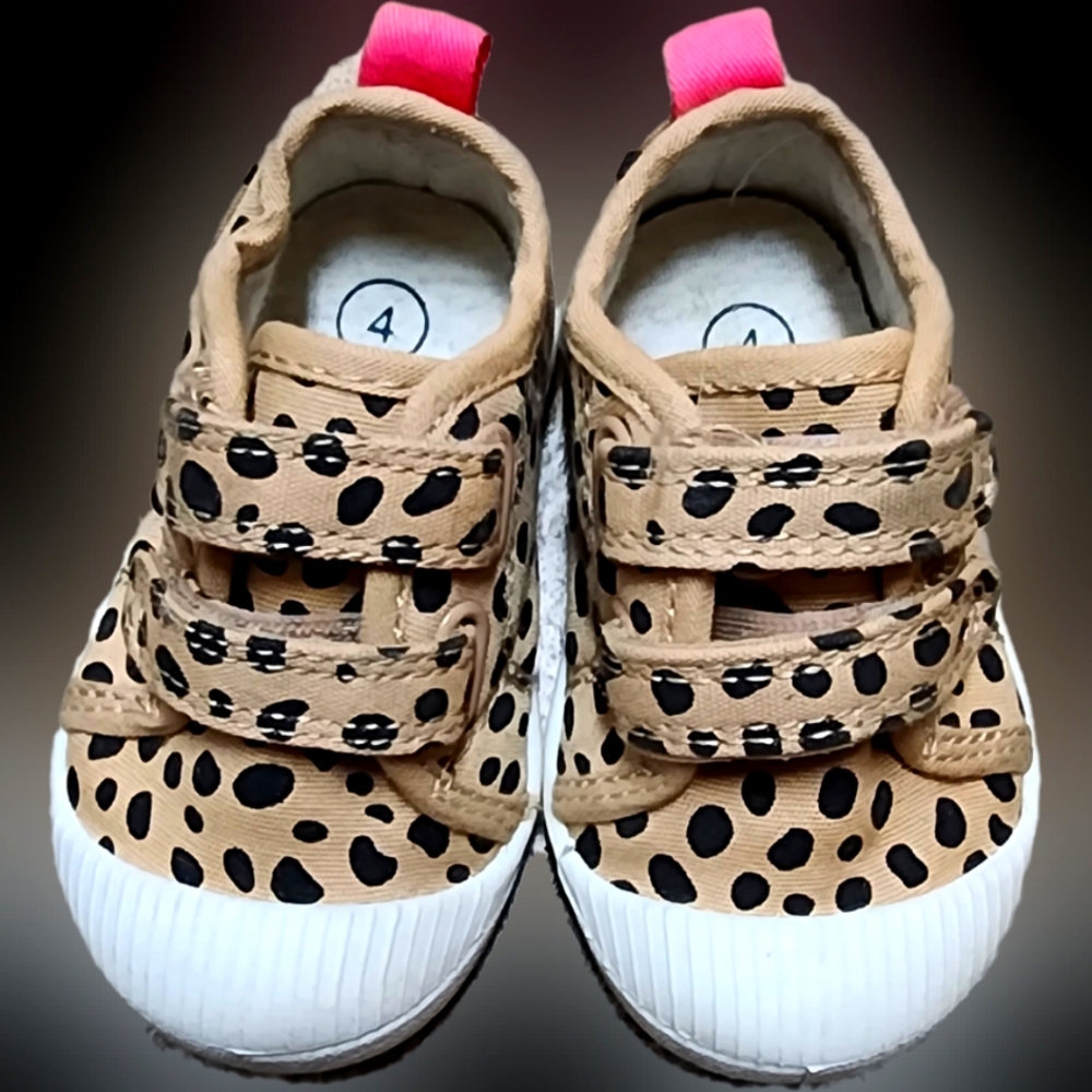 Cat & Jack leapard print sneakers toddler size 4